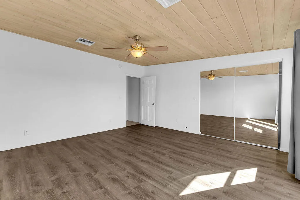 48819 Bird Of Paradise, Morongo Valley, California 92256 home-pic-39
