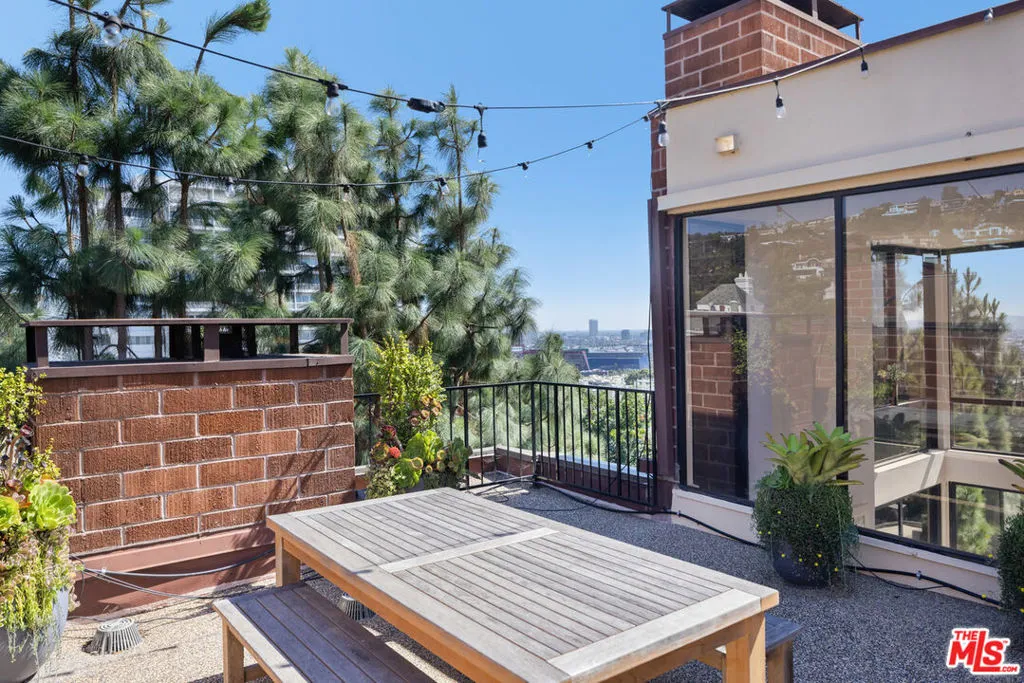 1033 Carol Drive Ph3, West Hollywood, California 90069 home-pic-43