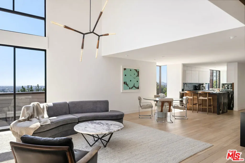 1033 Carol Drive Ph3, West Hollywood, California 90069 home-pic-23