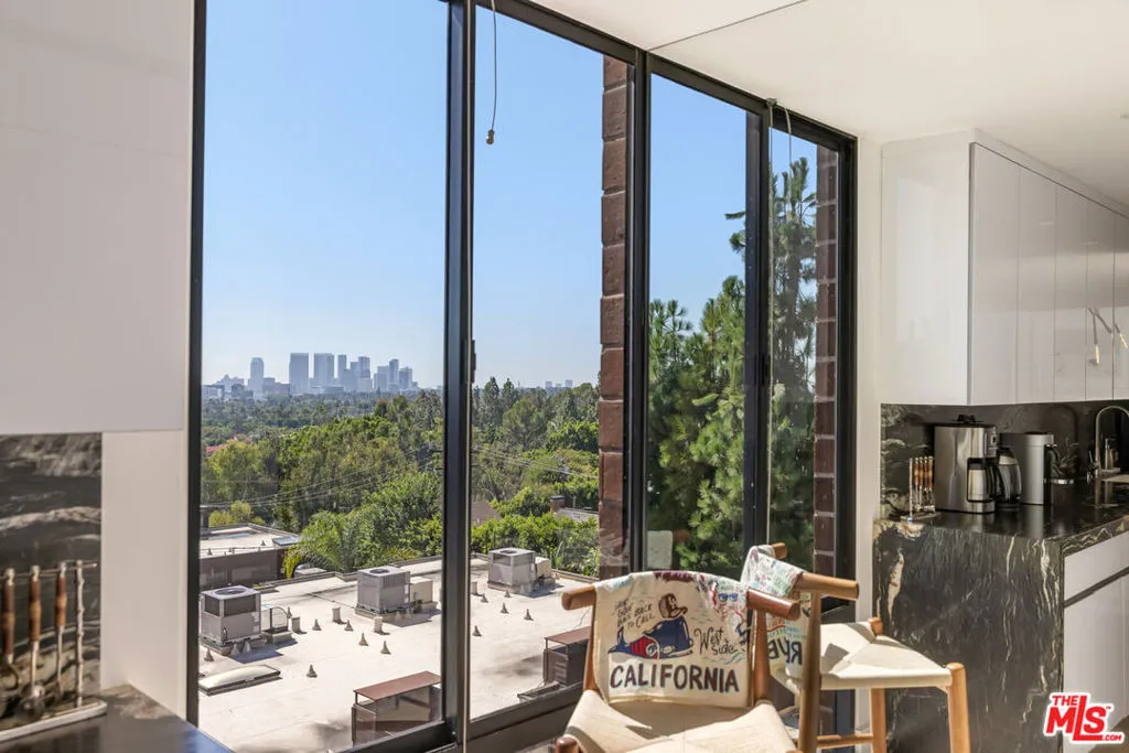 1033 Carol Drive Ph3, West Hollywood, California 90069 home-pic-13