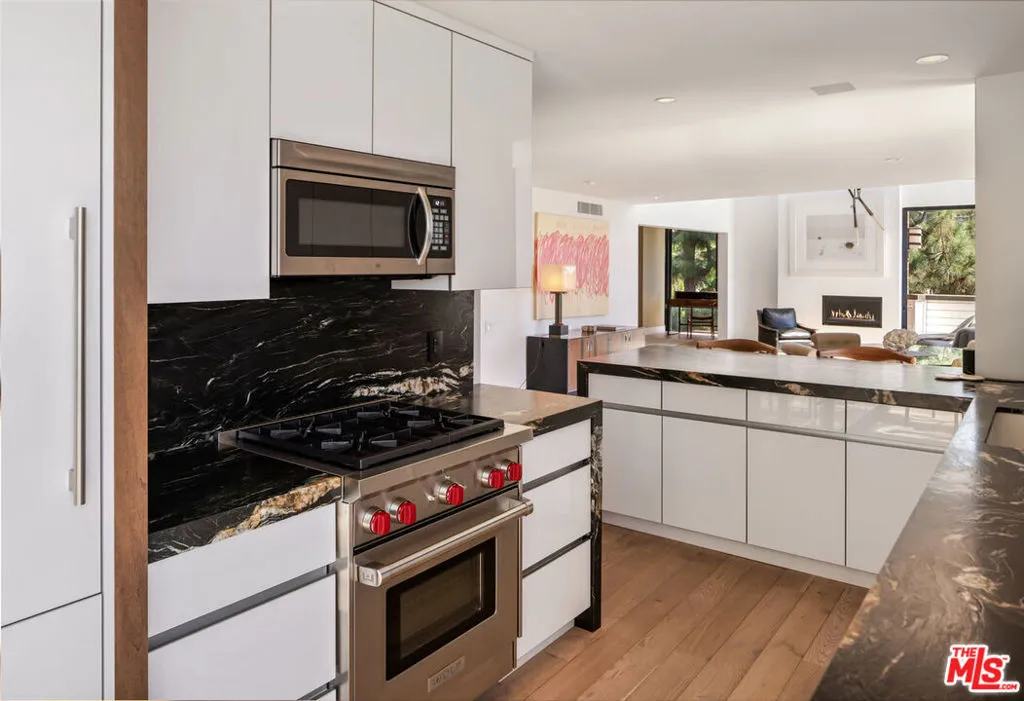 1033 Carol Drive Ph3, West Hollywood, California 90069 home-pic-15