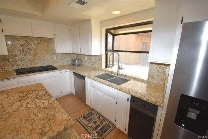14279 Galleon Lane, Helendale, California 92342