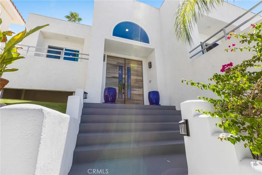 22335 Loch Lomond Drive, Canyon Lake, California 92587 home-pic-7