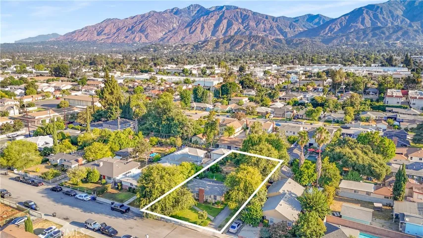 219 Montana Street, Monrovia, California 91016
