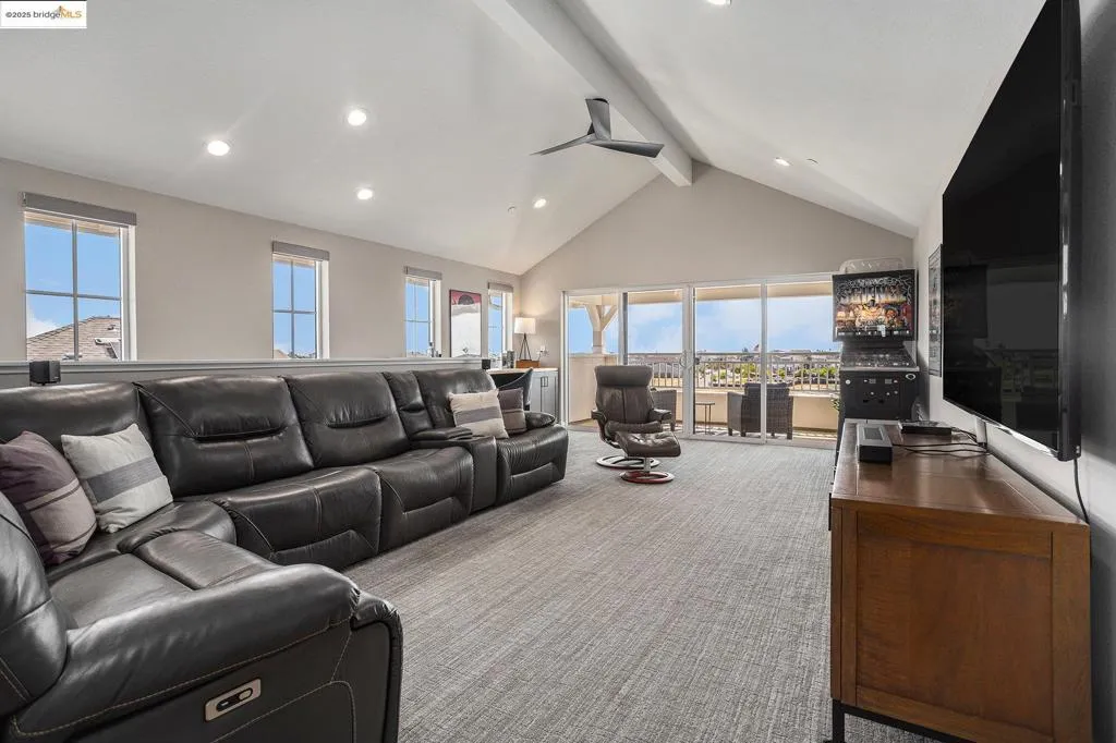 3143 Delta Coves Dr, Bethel Island, California 94511 home-pic-20