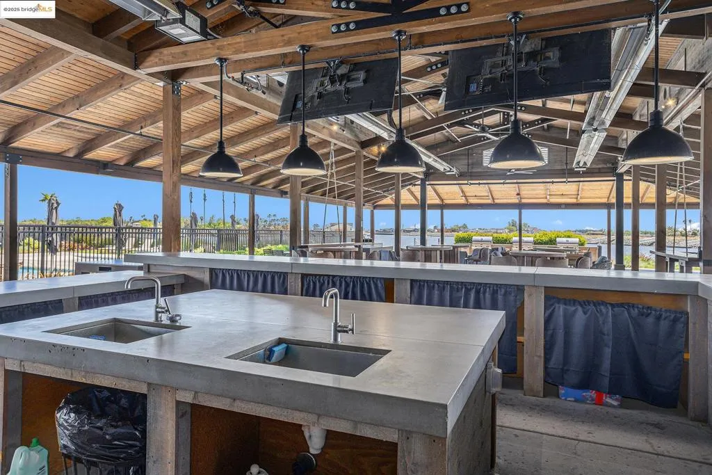 3143 Delta Coves Dr, Bethel Island, California 94511 home-pic-35