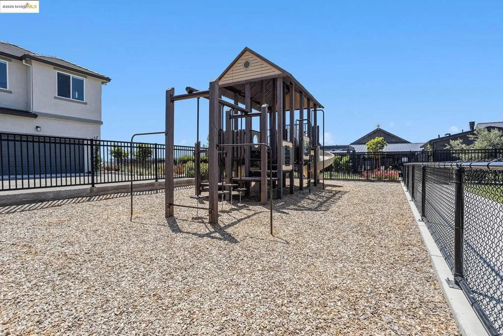 3143 Delta Coves Dr, Bethel Island, California 94511 home-pic-41