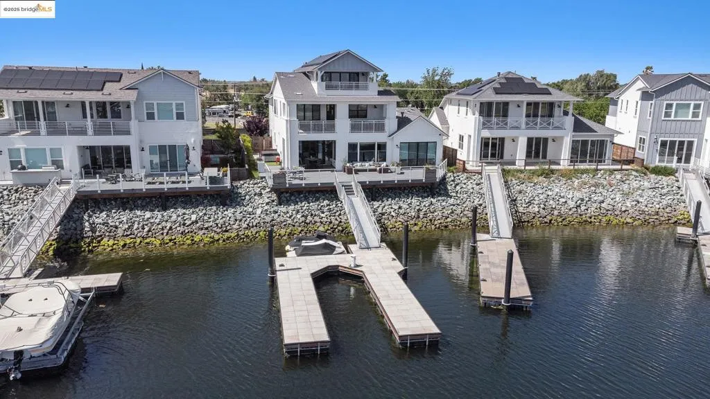 3143 Delta Coves Dr, Bethel Island, California 94511 home-pic-30