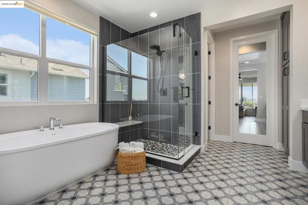 3143 Delta Coves Dr, Bethel Island, California 94511 home-pic-15