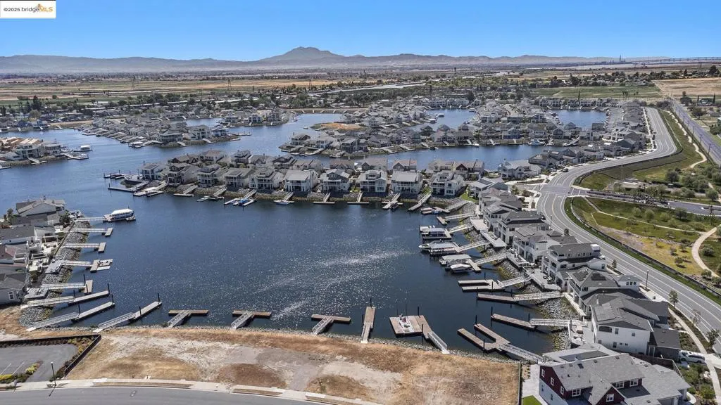 3143 Delta Coves Dr, Bethel Island, California 94511 home-pic-58