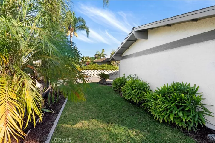 25742 Appian Way, Mission Viejo, California 92691
