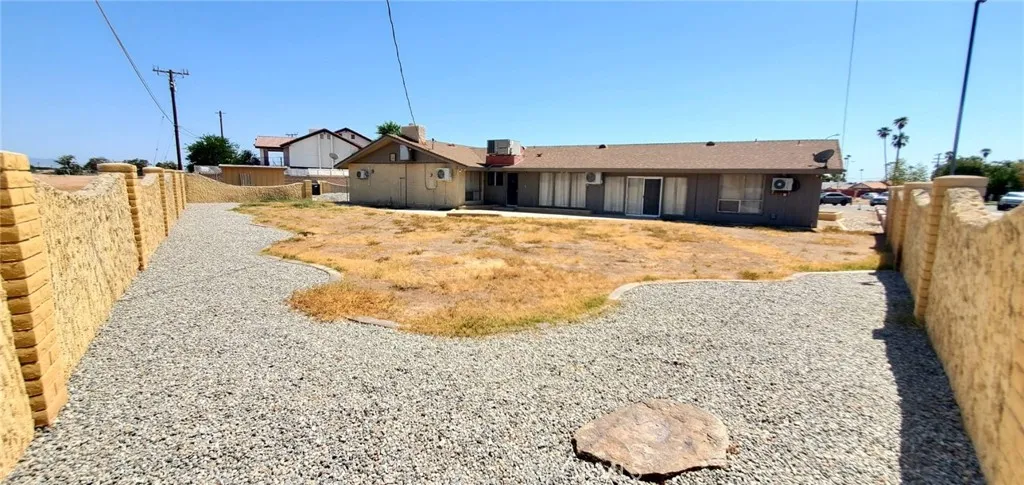 1154 Catalina Drive, Blythe, California 92225 home-pic-13