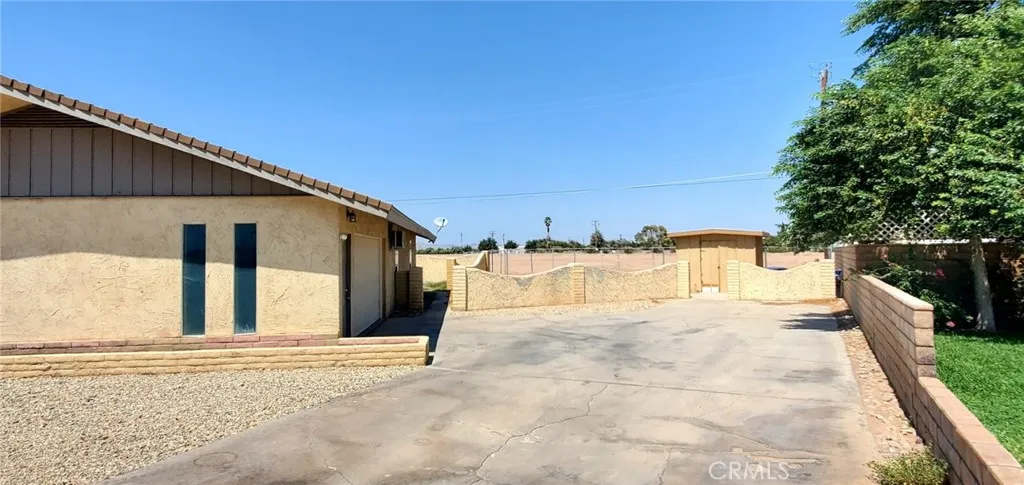 1154 Catalina Drive, Blythe, California 92225 home-pic-1