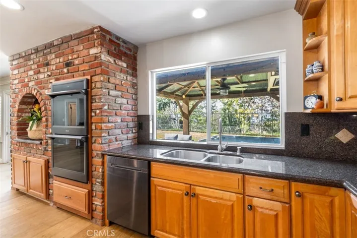 6815 E Georgetown Circle, Anaheim, California 92807