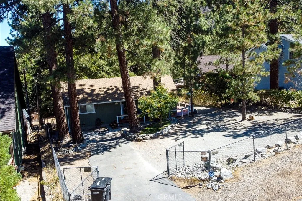 5291 Orchard Dr, Wrightwood, California 92397 home-pic-55