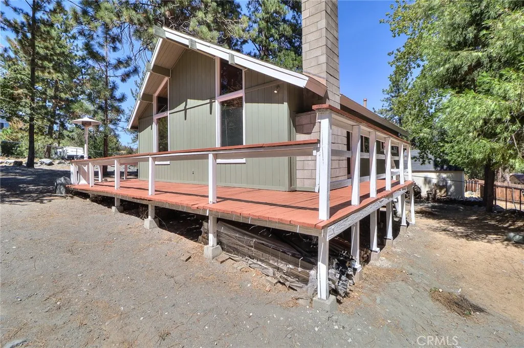 5291 Orchard Dr, Wrightwood, California 92397 home-pic-9
