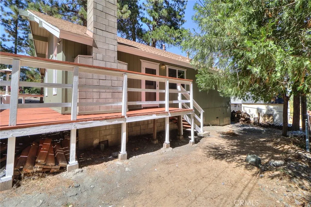 5291 Orchard Dr, Wrightwood, California 92397 home-pic-10