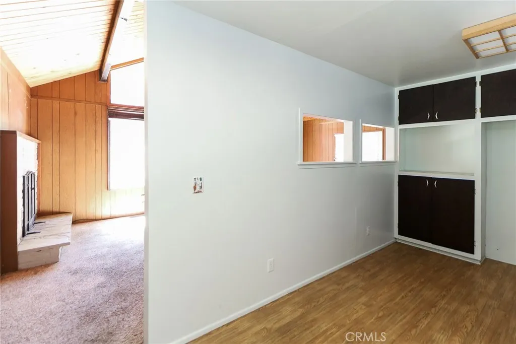 5291 Orchard Dr, Wrightwood, California 92397 home-pic-31