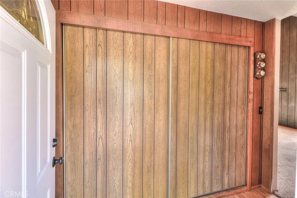 5291 Orchard Dr, Wrightwood, California 92397 home-pic-20