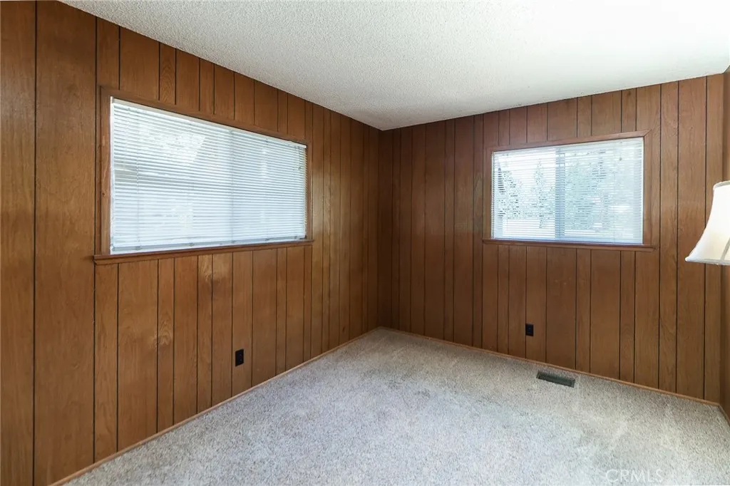 5291 Orchard Dr, Wrightwood, California 92397 home-pic-34