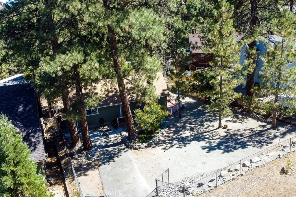 5291 Orchard Dr, Wrightwood, California 92397 home-pic-54