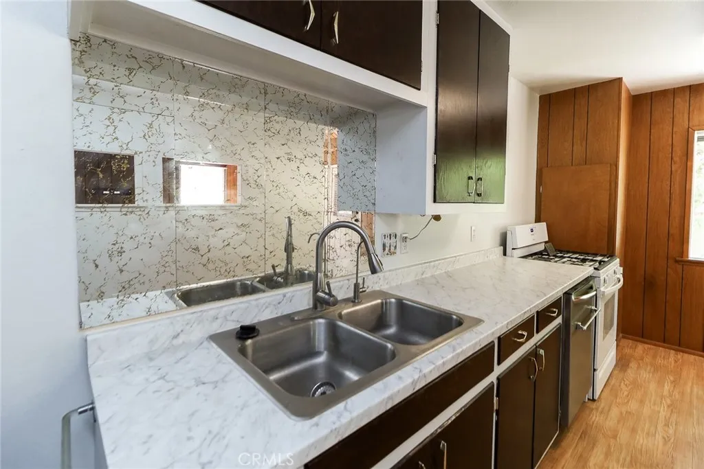 5291 Orchard Dr, Wrightwood, California 92397 home-pic-30