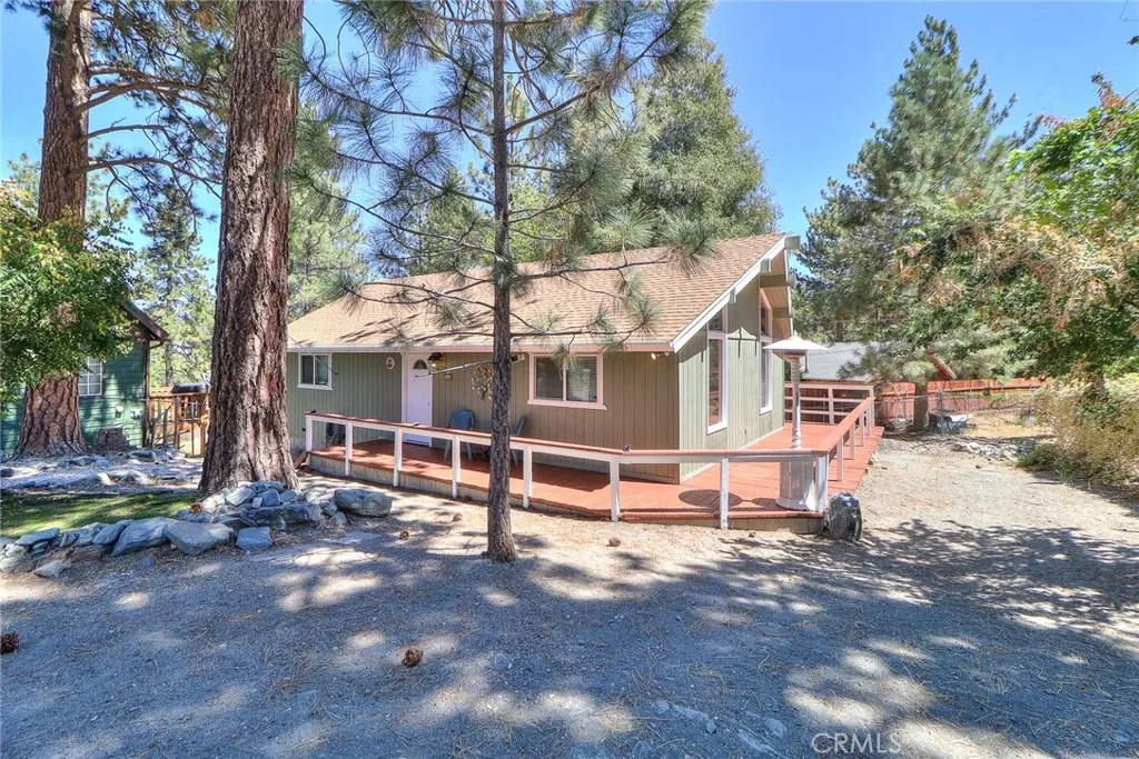 5291 Orchard Dr, Wrightwood, California 92397 home-pic-5