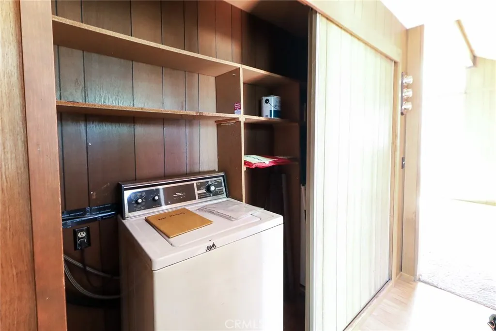 5291 Orchard Dr, Wrightwood, California 92397 home-pic-47
