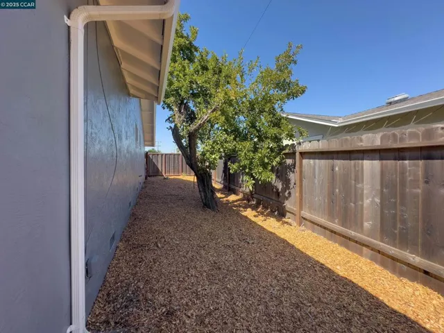 1682 Mendocino Dr, Concord, California 94521