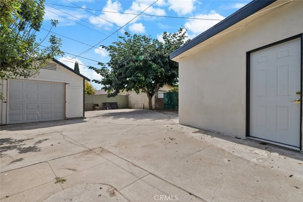 3932 W 64th Street, Inglewood, California 90302 home-pic-31