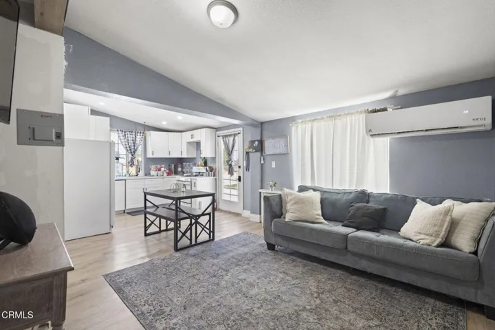 52-web-or-mls-AVOH6233