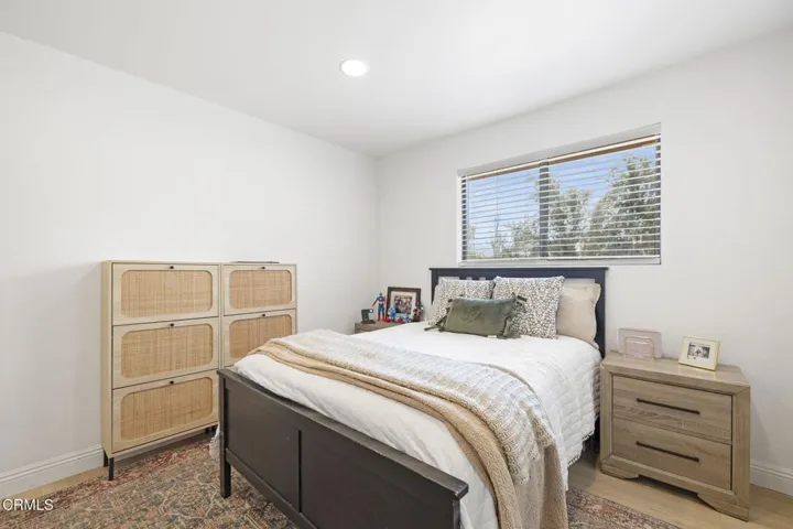 25-web-or-mls-AVOH6051