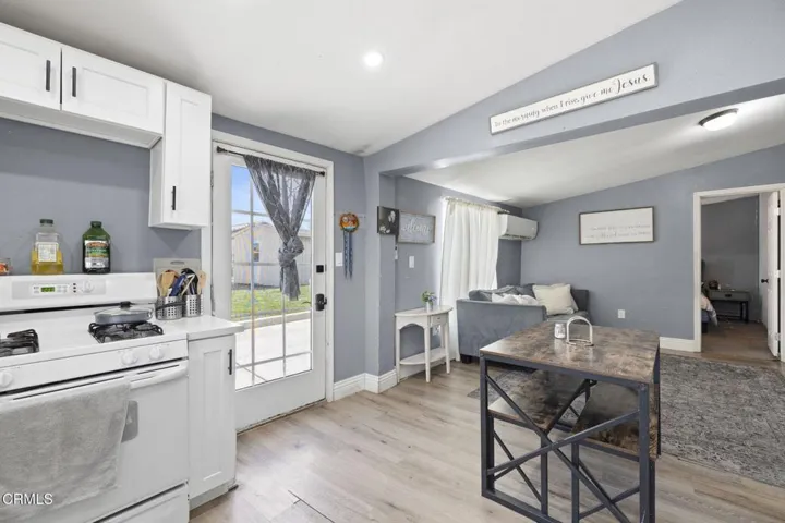 50-web-or-mls-AVOH6219