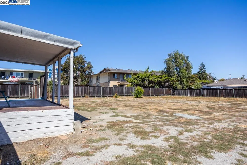 20378 Stanton Ave, Castro Valley, California 94546 home-pic-26