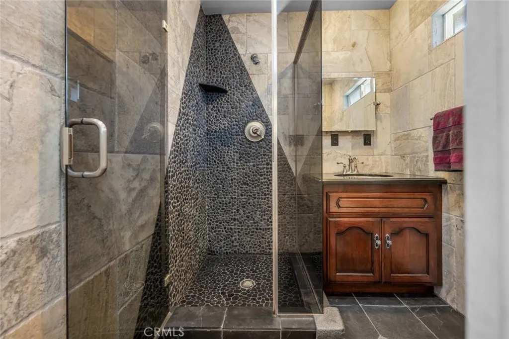 1501 Revere, Fullerton, California 92831 home-pic-8