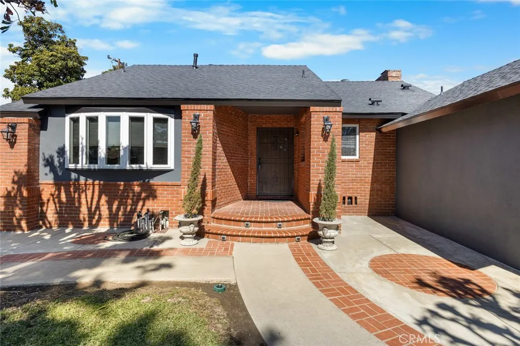 1501 Revere, Fullerton, California 92831 home-pic-20