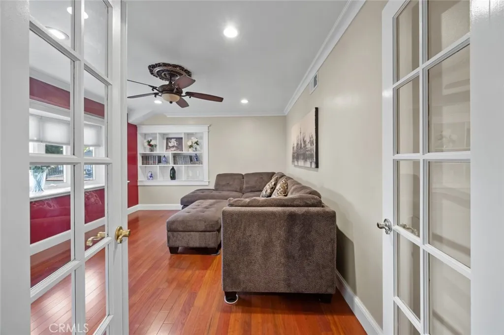 1501 Revere, Fullerton, California 92831 home-pic-25