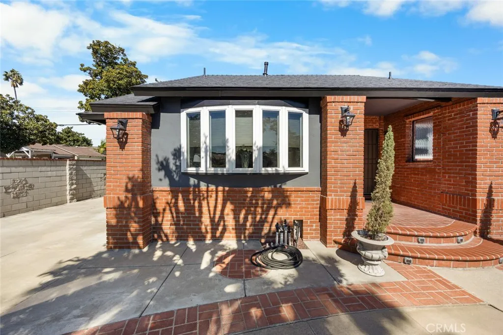 1501 Revere, Fullerton, California 92831 home-pic-21