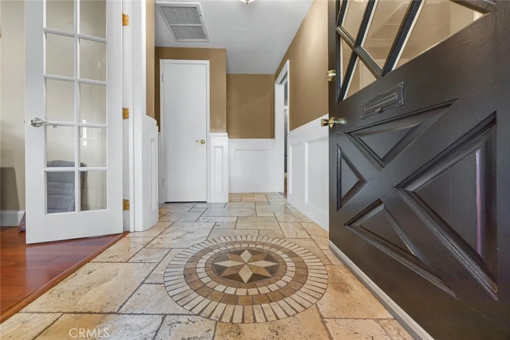1501 Revere, Fullerton, California 92831 home-pic-23