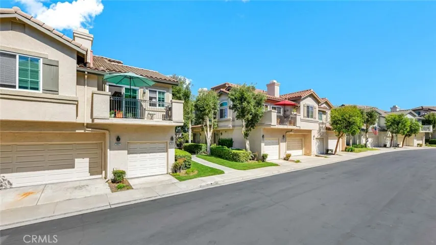 7859 E Quinn Drive, Anaheim Hills, California 92808