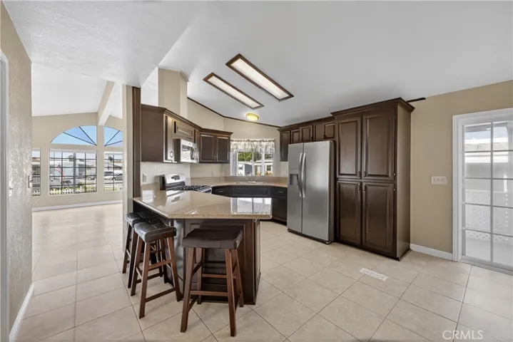15621 Beach Blvd. #10, Westminster, California 92683