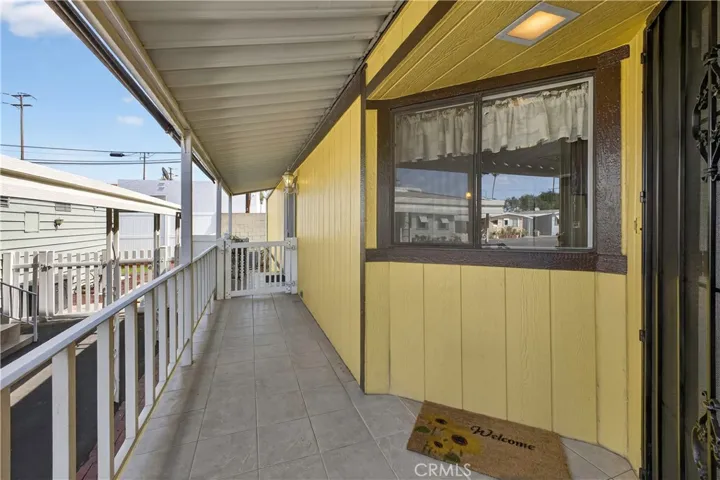 15621 Beach Blvd. #10, Westminster, California 92683