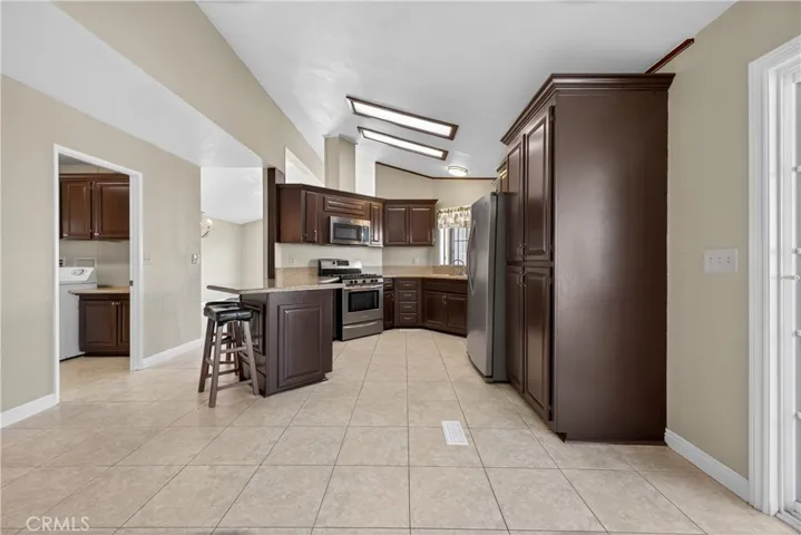 15621 Beach Blvd. #10, Westminster, California 92683