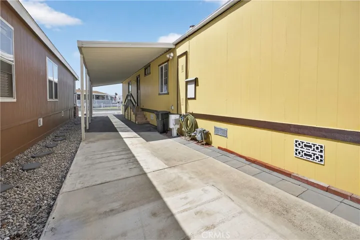 15621 Beach Blvd. #10, Westminster, California 92683
