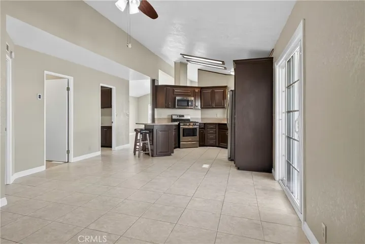 15621 Beach Blvd. #10, Westminster, California 92683