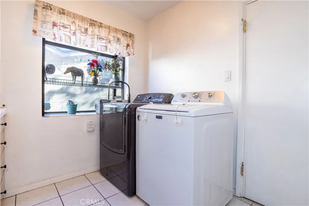 12827 Covello Street, North Hollywood, California 91605 home-pic-13