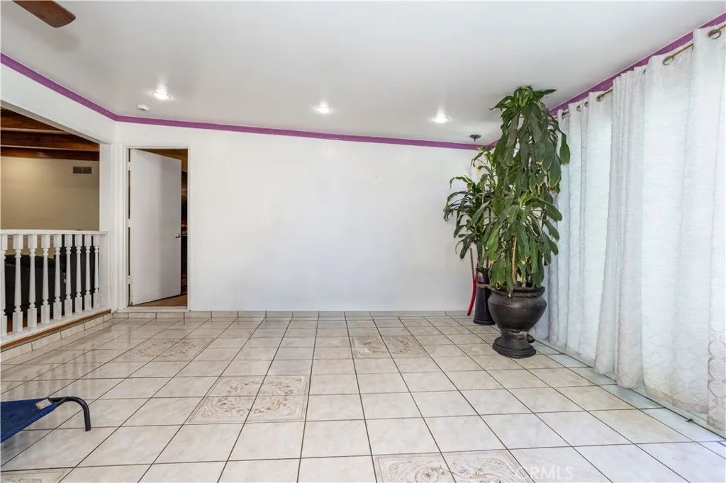 12827 Covello Street, North Hollywood, California 91605 home-pic-18