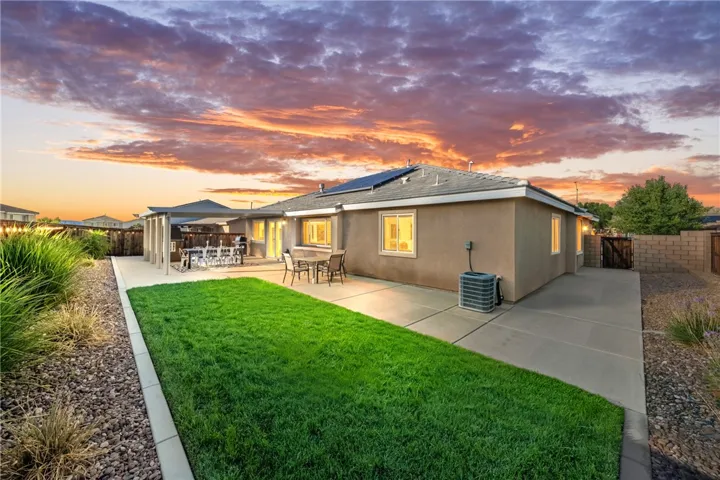 3363 Heliotrop, Hemet, California 92543