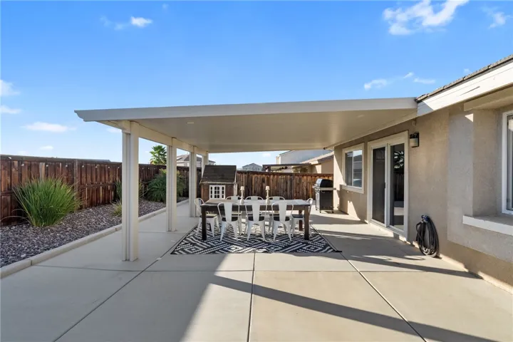 3363 Heliotrop, Hemet, California 92543