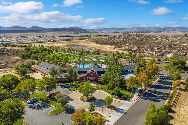 3363 Heliotrop, Hemet, California 92543